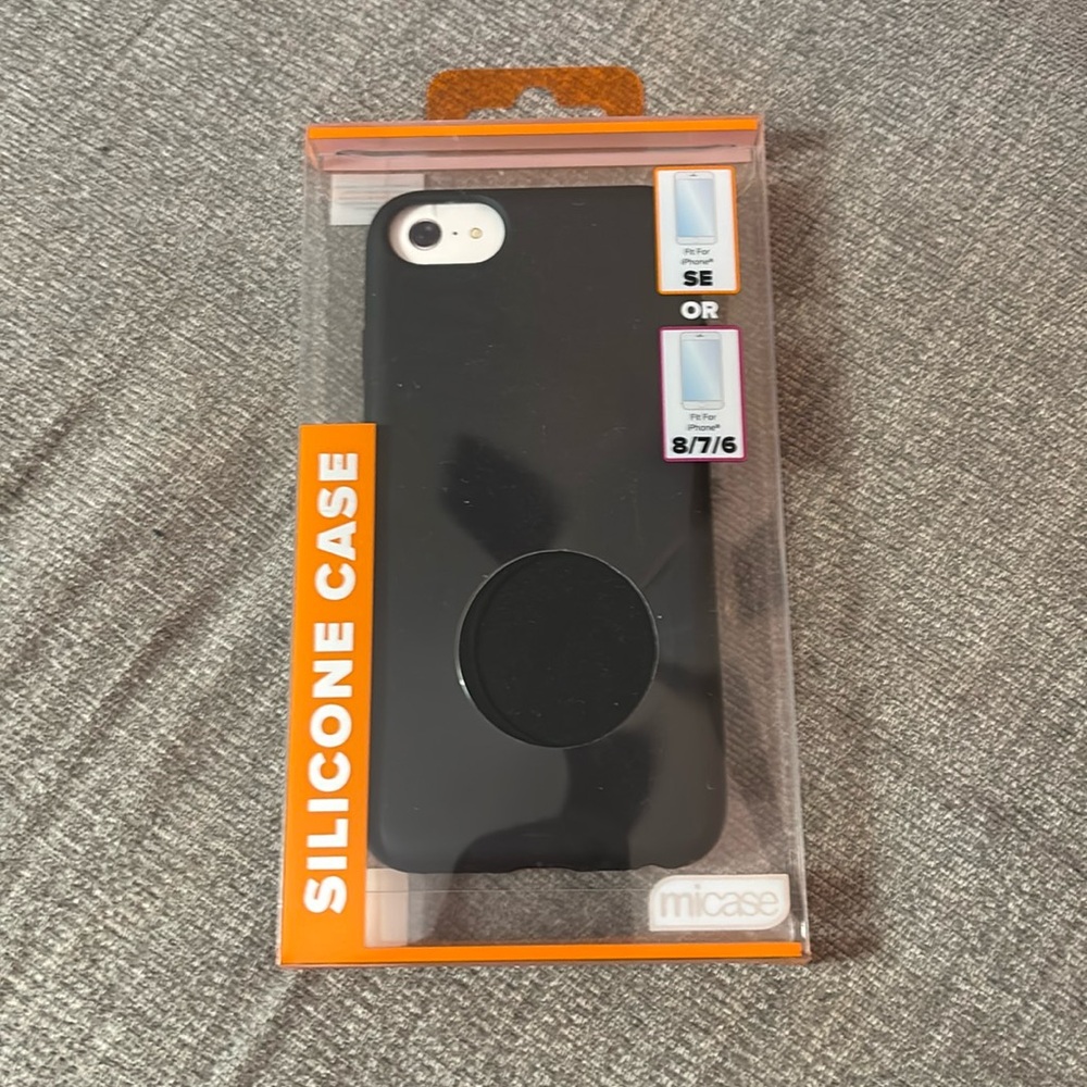 Silicone Case for iPhone SE, 6, 7, and 8